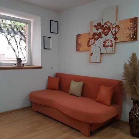 Karla Babic Appartement Senj  Buitenkant foto